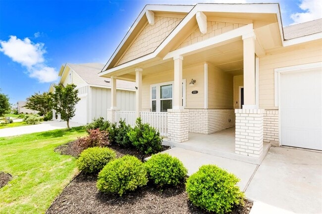 Photo - 2721 Winding Creek Rd