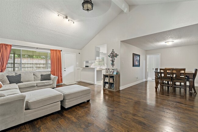 Photo - 1910 E Navaho Trail