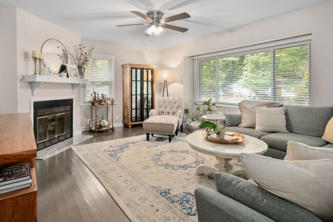 Photo - 3304 Glenridge Dr