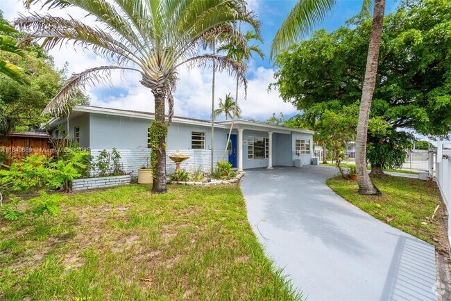Building Photo - 17260 NW 42nd Ct Rental