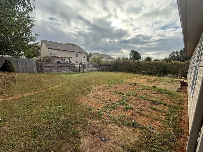 Photo - Beautiful 3-Bedroom Home for Rent in Bloom...