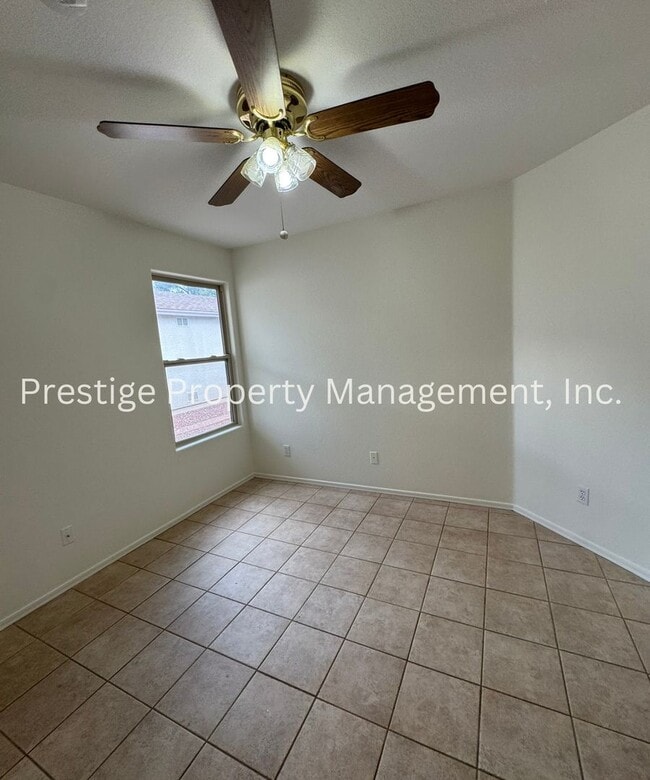 Photo - Charming All Tile 4/2 Rita Ranch Home