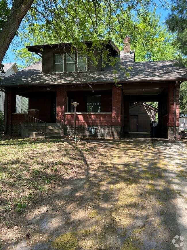 Building Photo - 605 N 9th St Rental