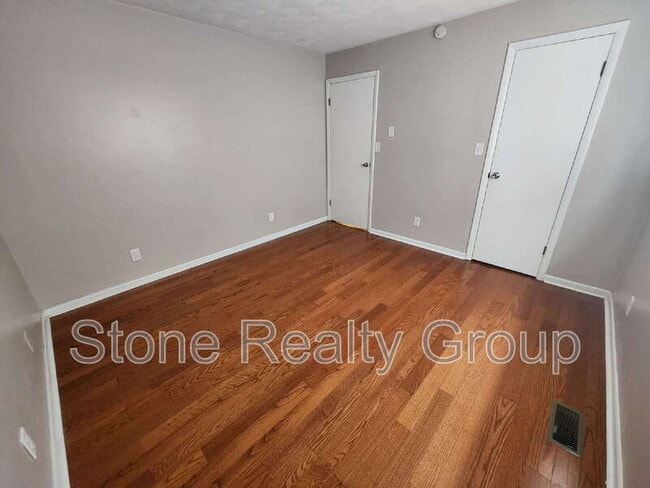 Photo - 7925 E Lambert Ave