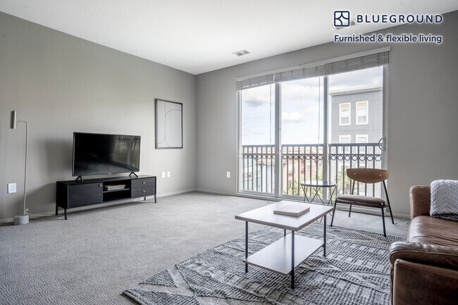 Photo - 367 Santana Row Unidad FL4-ID1327