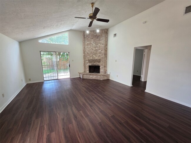 Photo - 11726 Plumbrook Dr