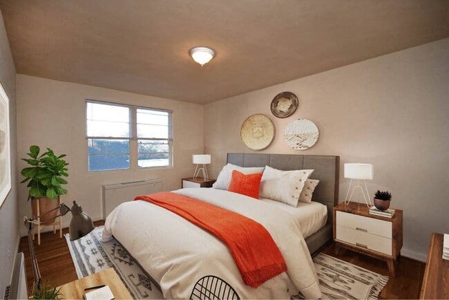 Photo - Battery Lane Apartments