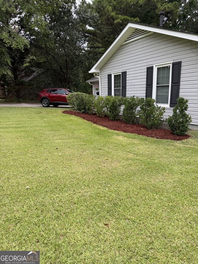 Photo - 403 Deergrass Trail