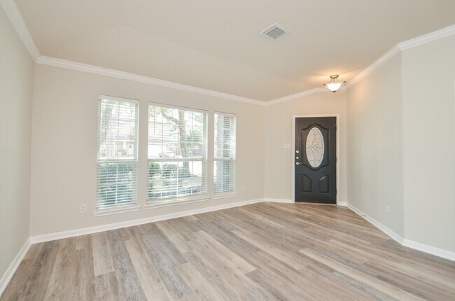 Photo - 16114 Barngate Ct