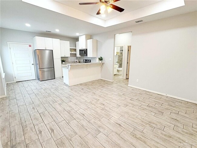 Photo - 11 West Dr Unit 1