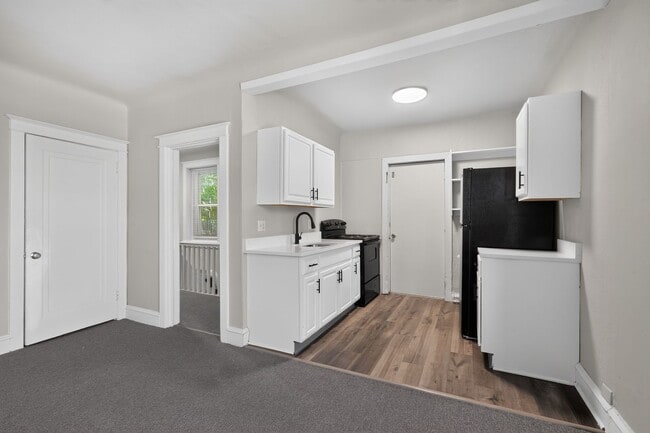 Photo - 332 W Washington St Unit 2