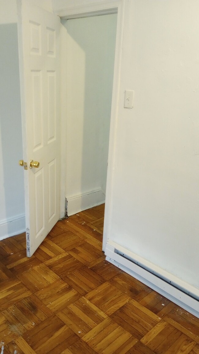 Photo - 21xx Gould St