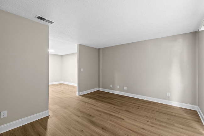 Skyland Pointe