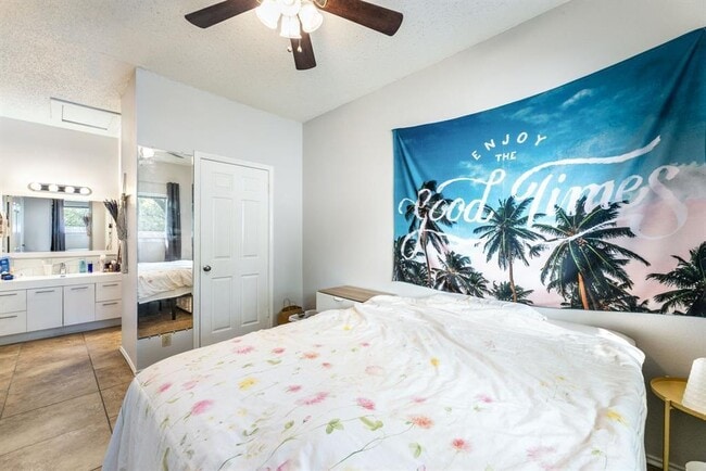 Photo - 3206 King St Unit 206