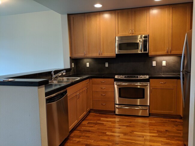 Photo - 16141 Cleveland St Unit 207