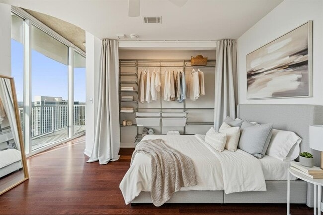 Photo - 360 Nueces St Unit 4008