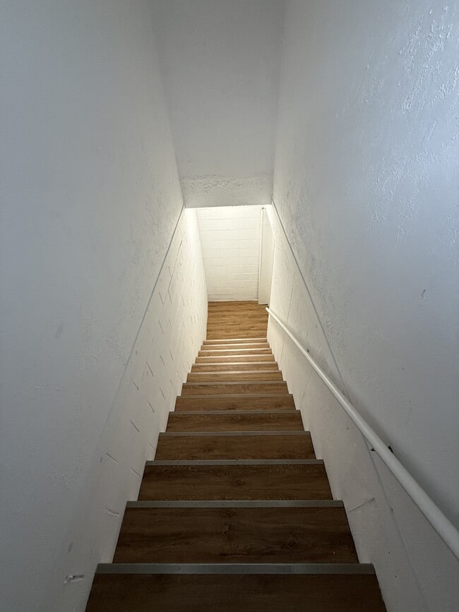 Walkdown - 513 Bernard Ave Unit 513 Bernard Basement