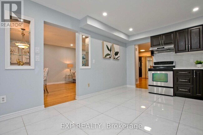 Photo - 57 Belvedere Crescent