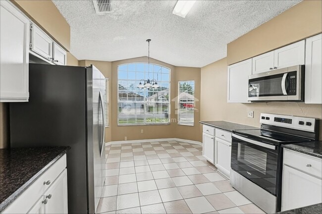 Photo - 1428 Abberton Dr