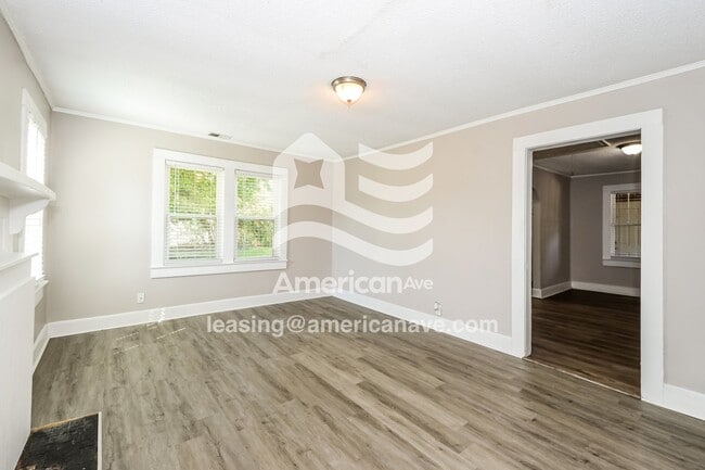 Photo - 304 S Pine St