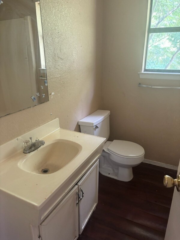 Photo - 1432 Fitzhugh Ave