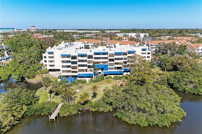 Building Photo - 835 S Osprey Ave Unit 101 Rental