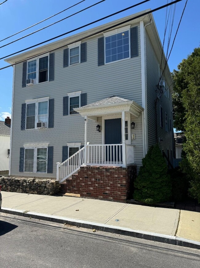 Photo - 12 Easterbrooks Ave Unidad 2