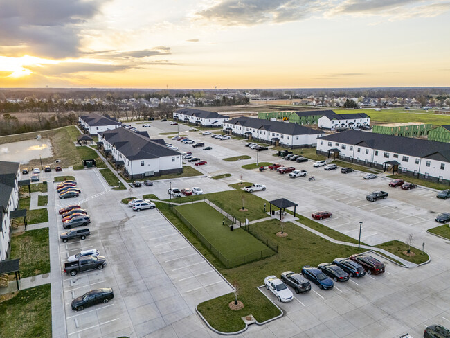 Vista On The Park: Inspired Living, Design... - Vista On The Park: Inspired Living, Design... Apartments