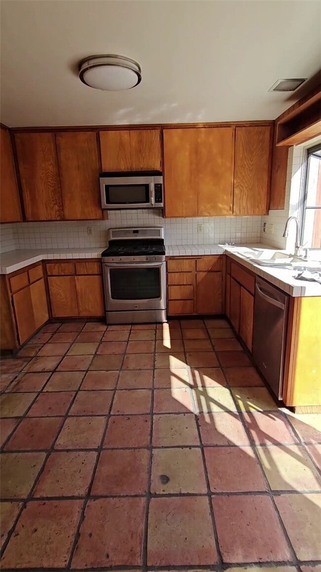 Photo - 10793 Onyx Ct