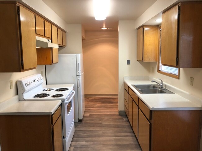 1321 Z St