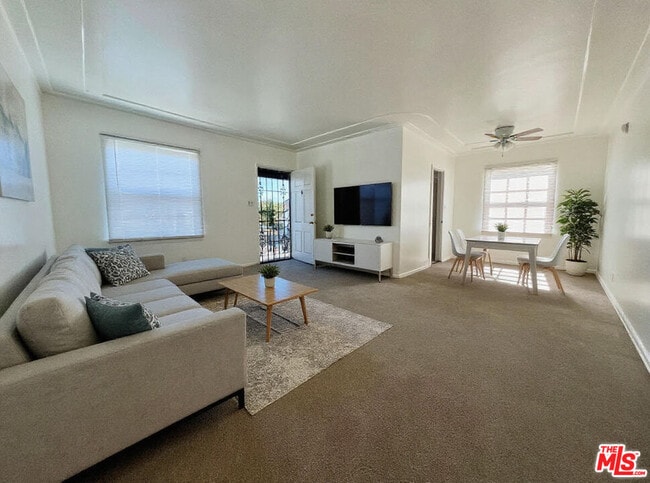 Photo - 2501 Venice Blvd. Unit 1511