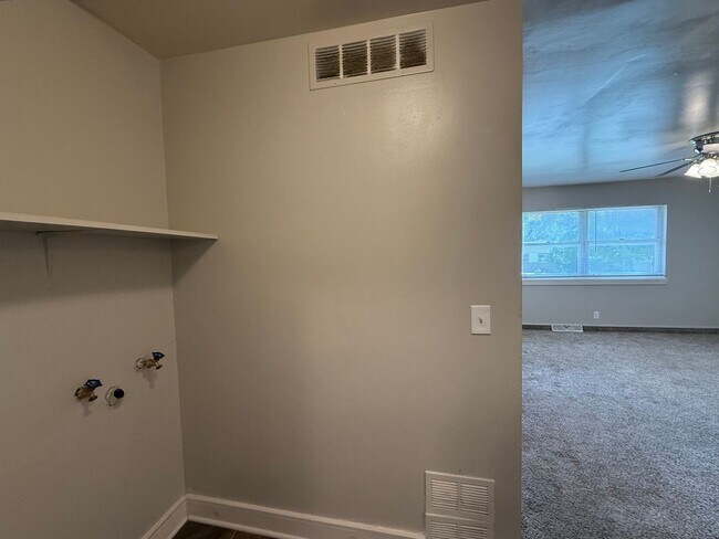Photo - 2424 W Savannah St Unit 1