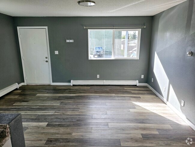 Building Photo - 534 N Bliss St Unit 3 Rental