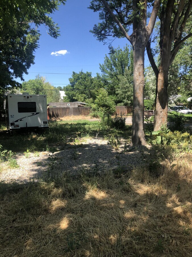 Photo - 923 Princeton Ave S