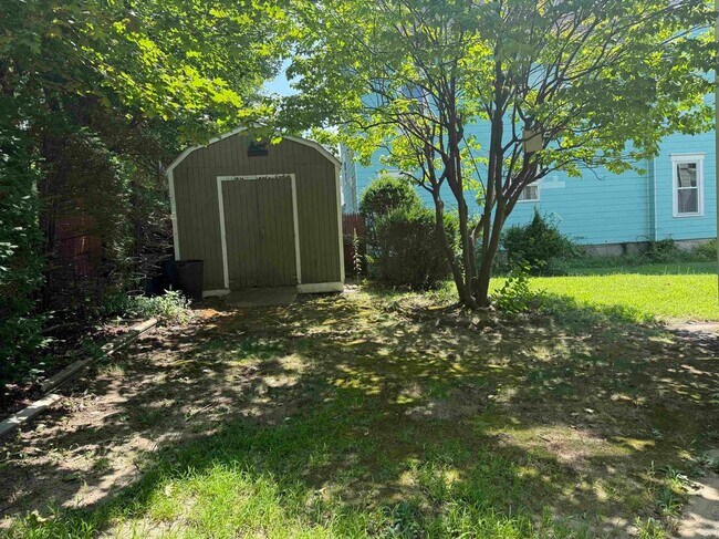 61 George St Unit 2