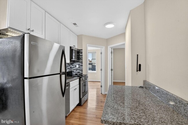 Photo - 1648 Park Rd NW Unit 5