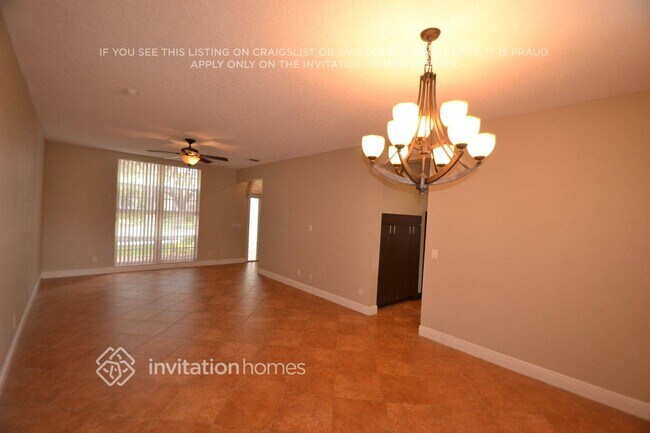 Photo - 10225 Panama St