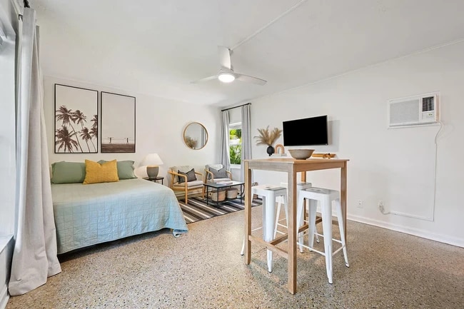 Photo - 2441 Granada Ave Unit 2