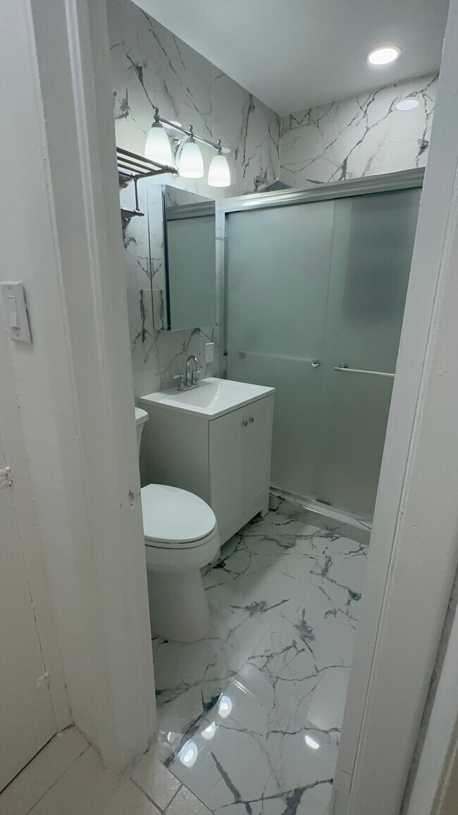 935 SW 11th Ave Apartments Unit 2nd floor Miami, FL