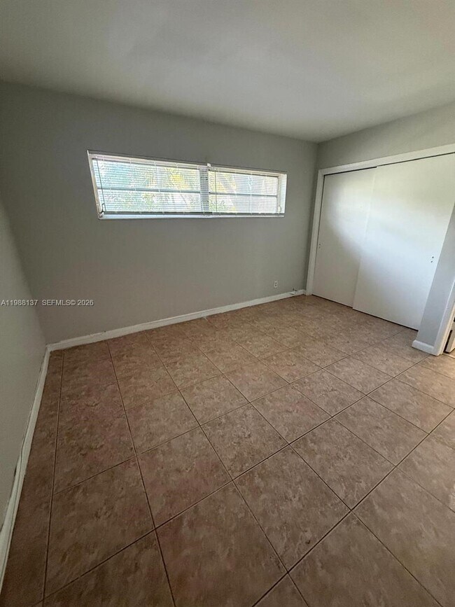 Photo - 3031 NE 21st Terrace Unidad 2