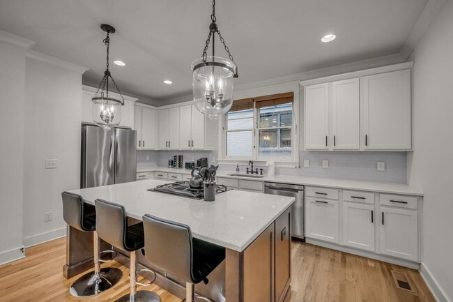Photo - 3-bedroom, 2.5-bath rental home located in Nashville’s vibrant, 12 South!