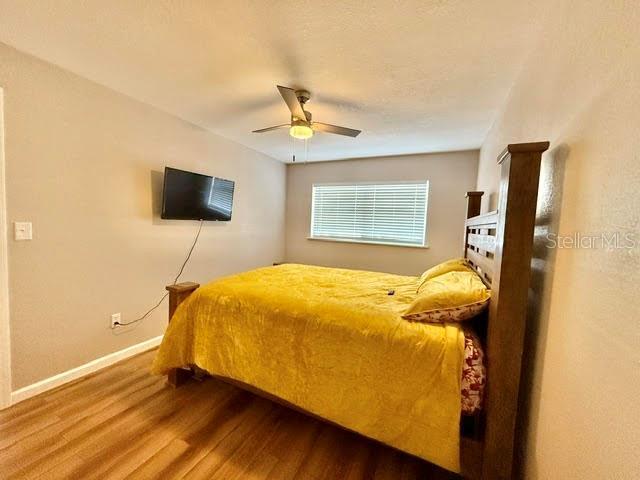 Photo - 265 W Towne Pl