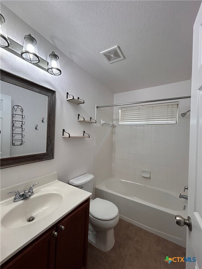 5308 Katy Creek Ln