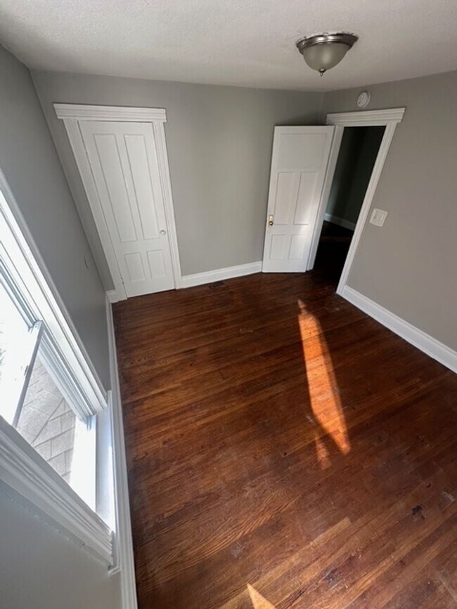 Photo - 139-141 Spencer St Unit 139 Spencer St