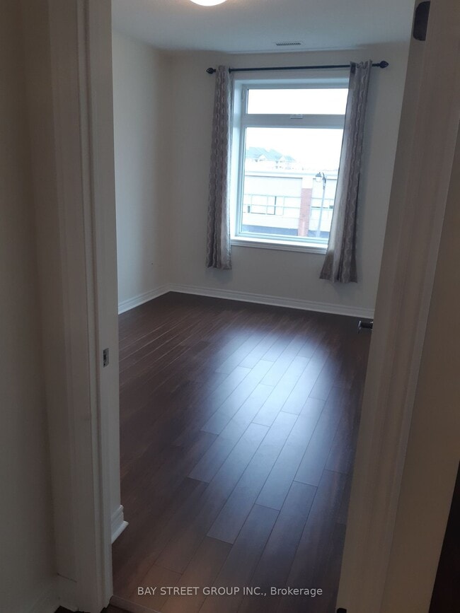 Photo - 7325 Markham Rd Unit 305