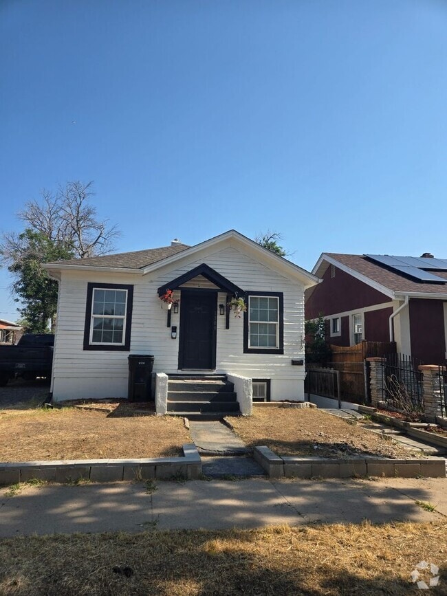 Building Photo - 1309 7th St Unit 2 Rental