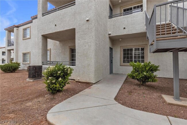 Building Photo - 3318 N Decatur Blvd Unit 1043