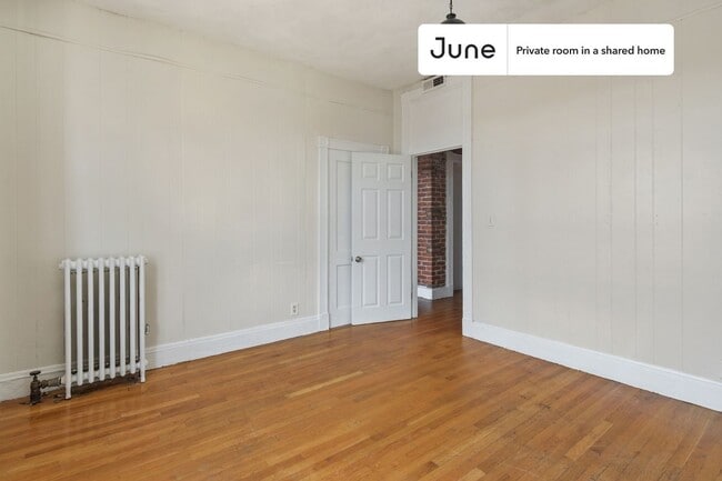 Photo - Room in Shared 4 bed/1 bath home Unit C