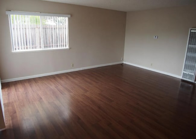 Photo - 1563 Valle Vista Ave Unit 1563