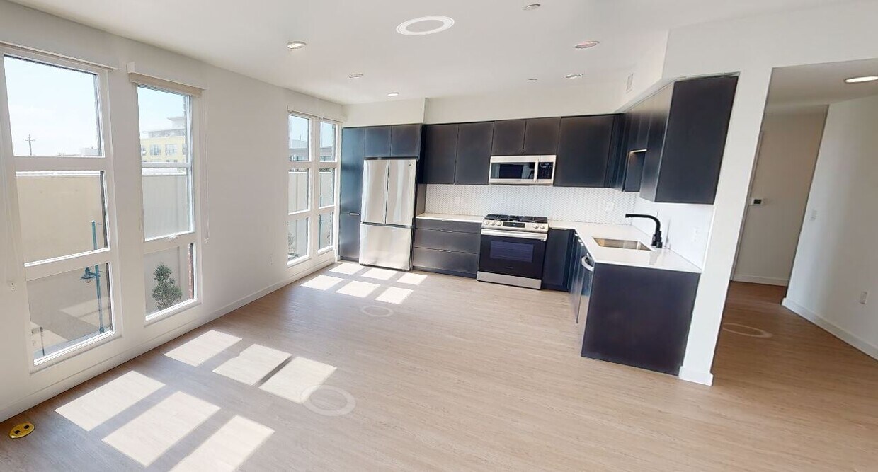 Photo - The Emery Apartments